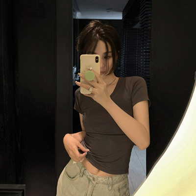 【清仓5折】wan美直角肩圆领显胸型百搭T恤上衣女百搭纯色上衣