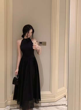 Middletone 月光独奏 针织拼接露肩挂脖连衣裙收腰显瘦简约长裙