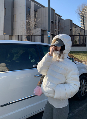 Middletone | 排骨羽绒 新国标90白鸭绒轻巧连帽羽绒服女冬季外套