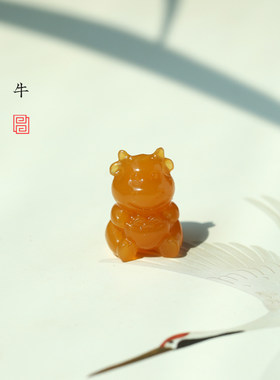 天然缅黄生肖牛吊坠 属鸡 蛇三合属相 全玉化原矿 精工雕刻