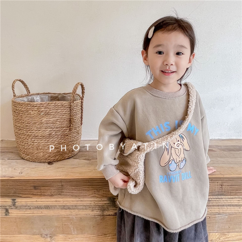 冬款抓绒宽松女宝卡通风印花卫衣