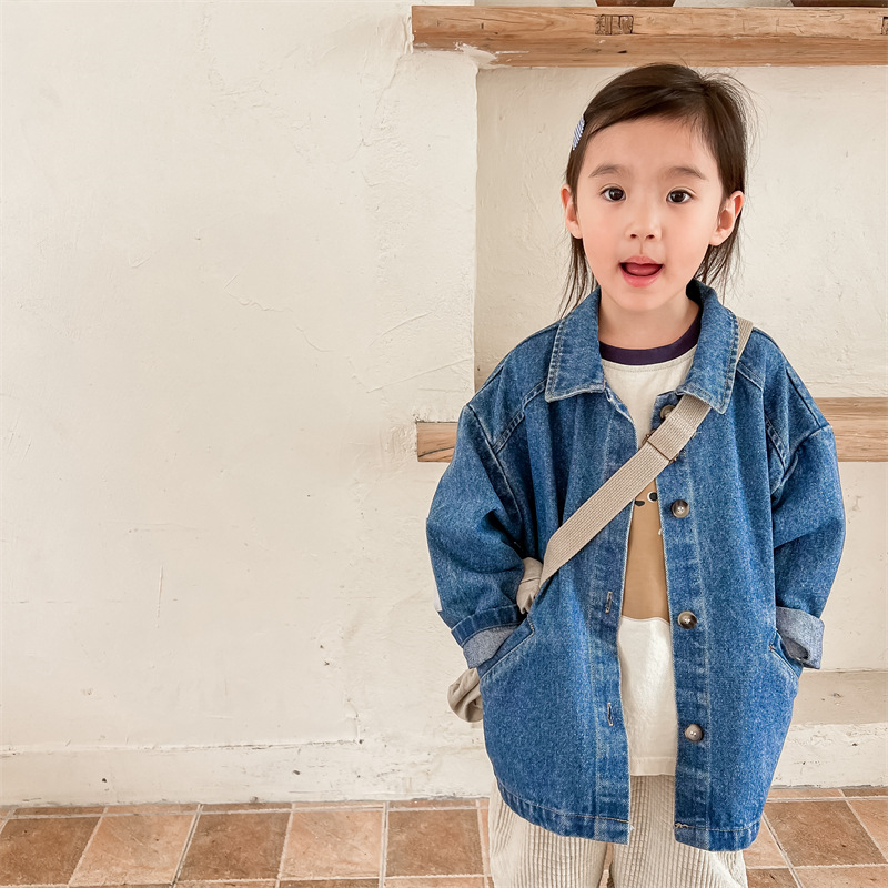 有气场！儿童中长款牛仔外套秋季韩版男女童开衫女宝宝宽松风衣