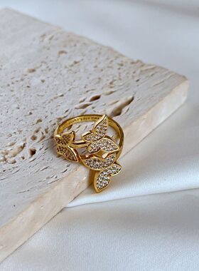 女式金属时尚锆石镶嵌戒指