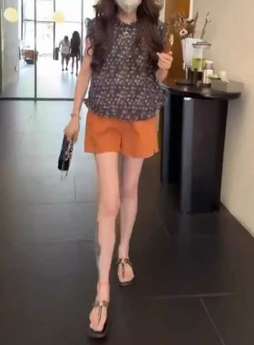 今年流行特惠24555大爱美依缘2026夏季新款港风圆领木耳边减龄