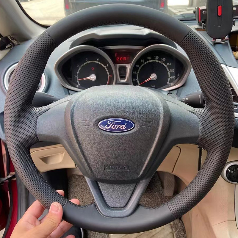 15-17款福特福睿斯方向盘套真皮09-14年嘉年华13翼博把套手缝专用