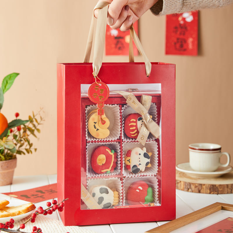 红色礼品袋烘焙饼干雪花酥
