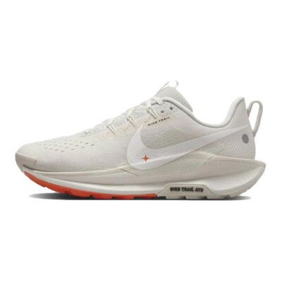 Nike Pegasus Trail 5 舒适百搭 低帮跑步鞋 女款 米色