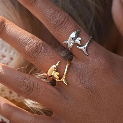 Exquisite Stainless Steel 18K Gold Plated Dolphin Design Rin