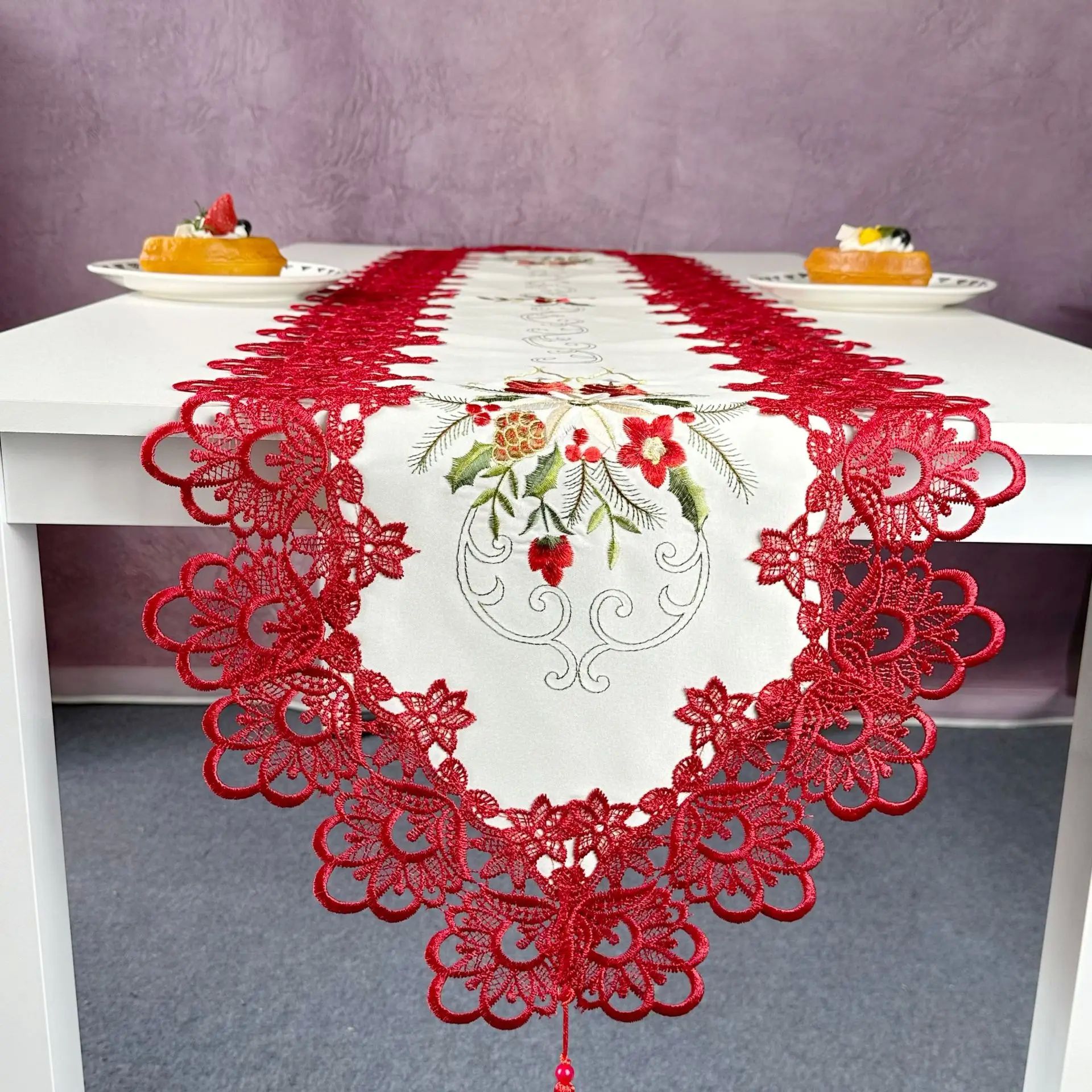 Christmas Table Runner Embroidery Polyester Fabric Lace Cand
