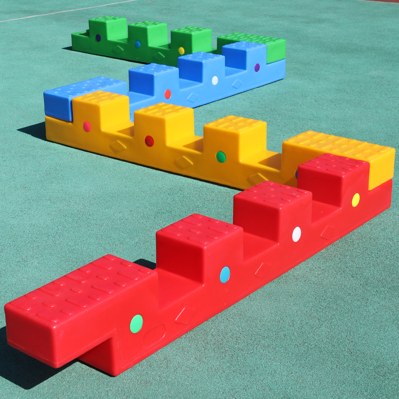 幼儿园塑料儿童独木桥玩具平衡板