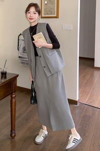 设计感灰色西装马甲套装裙女2025春季新款轻熟风气质半身裙两件套图片