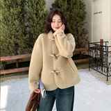 新品大货2色牛角扣皮毛一体外套2C139-820-P195-K288，女装皮草，2C139