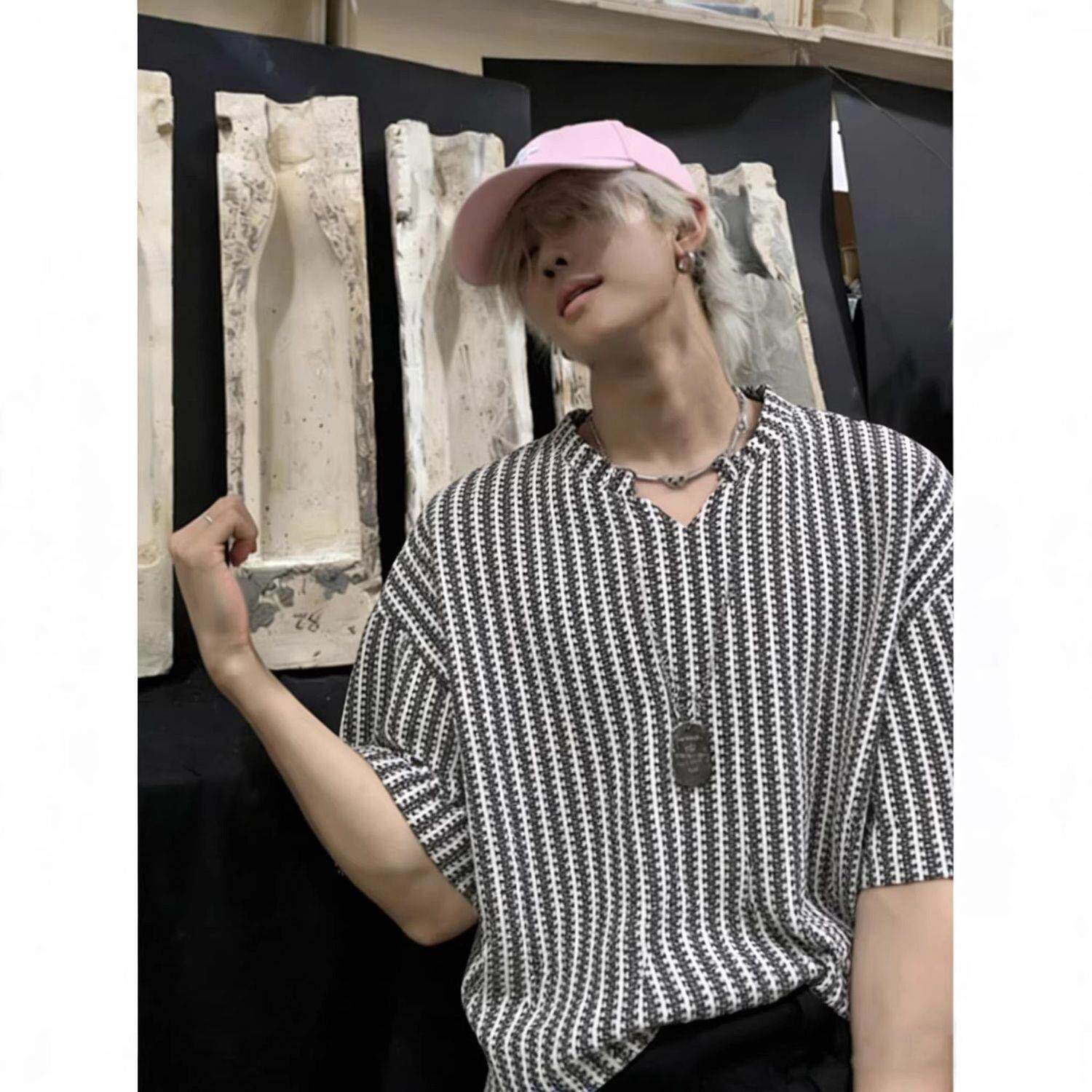 白色鱼骨纹v领短袖男款夏季美式复古重磅正肩t恤痞帅高级感五分袖