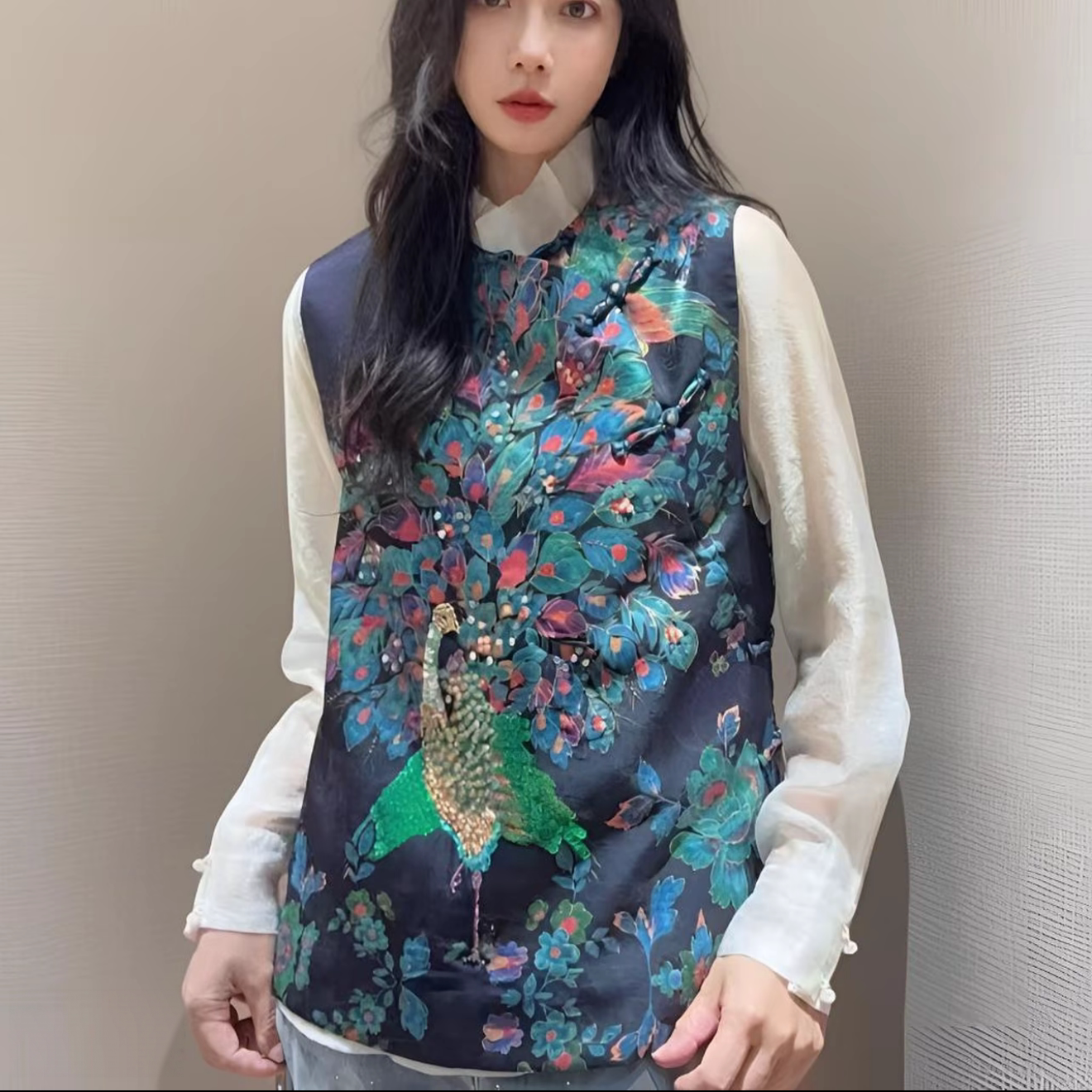 新中式立领单排扣刺绣马甲女重工复古气质国风马甲外穿春秋薄外套