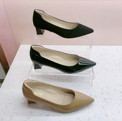 经典尖头浅口单鞋接吻猫粗跟通勤