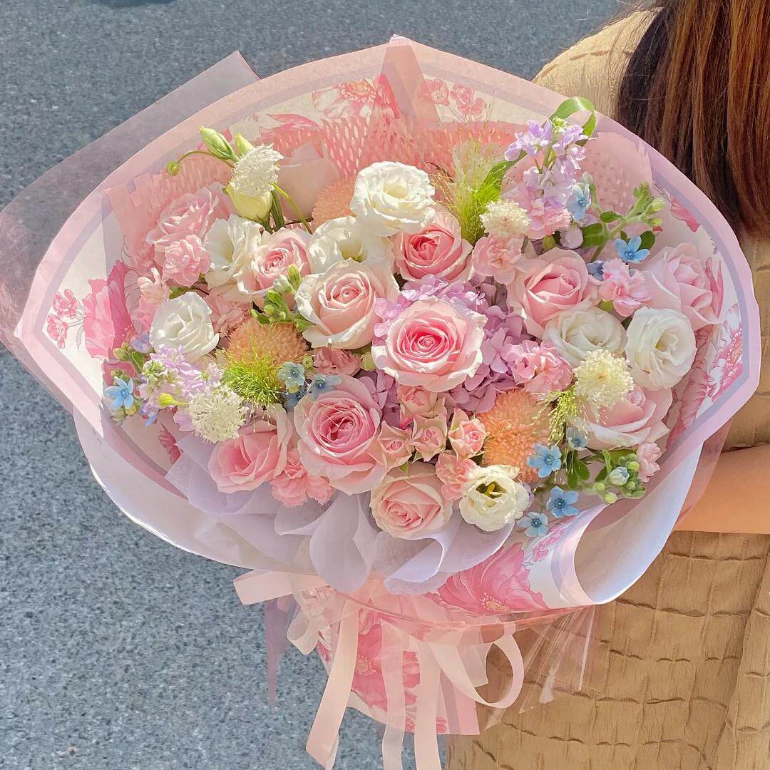 玫瑰花蝴蝶兰混搭花束全国花店送