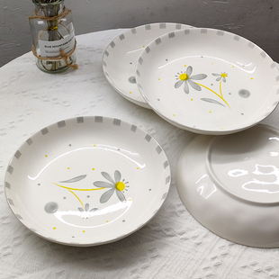 新款波斯菊陶瓷盘子家用八寸圆盘深盘饭盘釉下彩高温早餐盘包邮