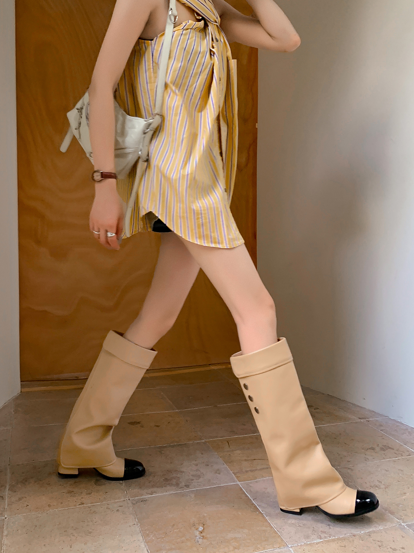 法式小香风拼色高筒裤管靴子宽筒修腿型不过膝长筒靴女粗跟骑士靴