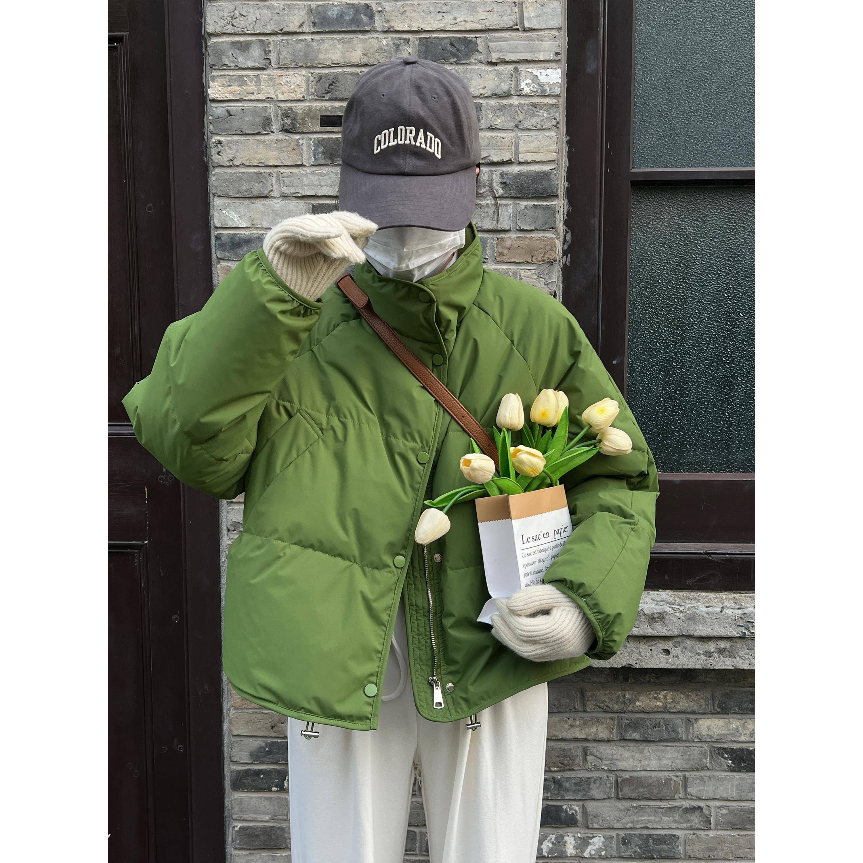 2025年冬季新款绿色短款羽绒服女小个子时尚洋气高级感超好看外套