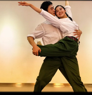 双人舞蹈芳华同款军装表演服文革年代知情文工团绒花舞蹈演出服