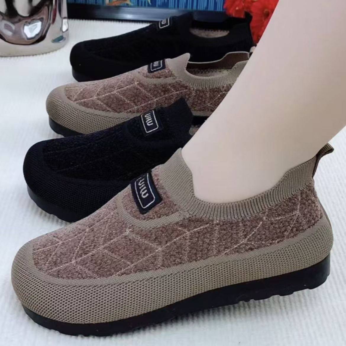 新款冬季加绒加厚棉靴保暖中老年棉鞋平底休闲舒适妈妈老北京布鞋,女鞋,棉鞋,淘宝优惠券,粉丝福利购,淘宝优惠卷