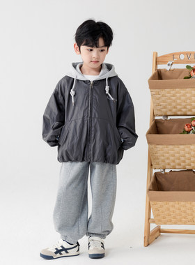 哈依鲁2026春秋季新款男童连帽外套儿童中大童时尚休闲仿皮皮衣潮