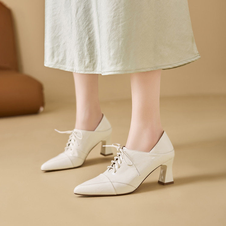 真皮尖头粗跟单鞋女2026春新款系带百搭高跟深口女鞋白色小皮鞋,女鞋,深口单鞋,淘宝优惠券,粉丝福利购,淘宝优惠卷