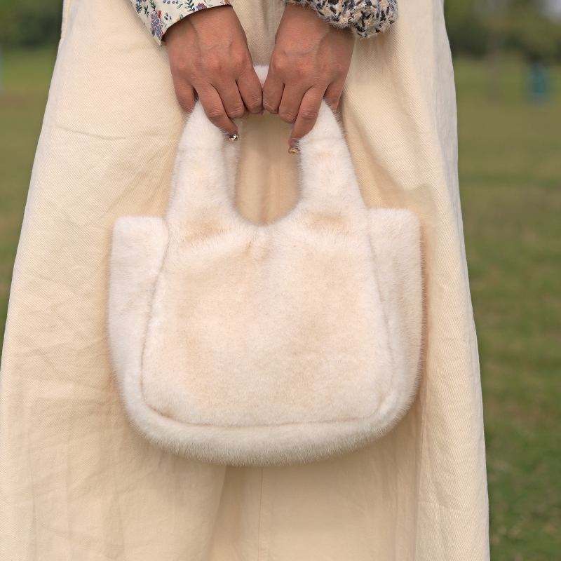 手拎包毛绒时尚毛茸茸菜篮子