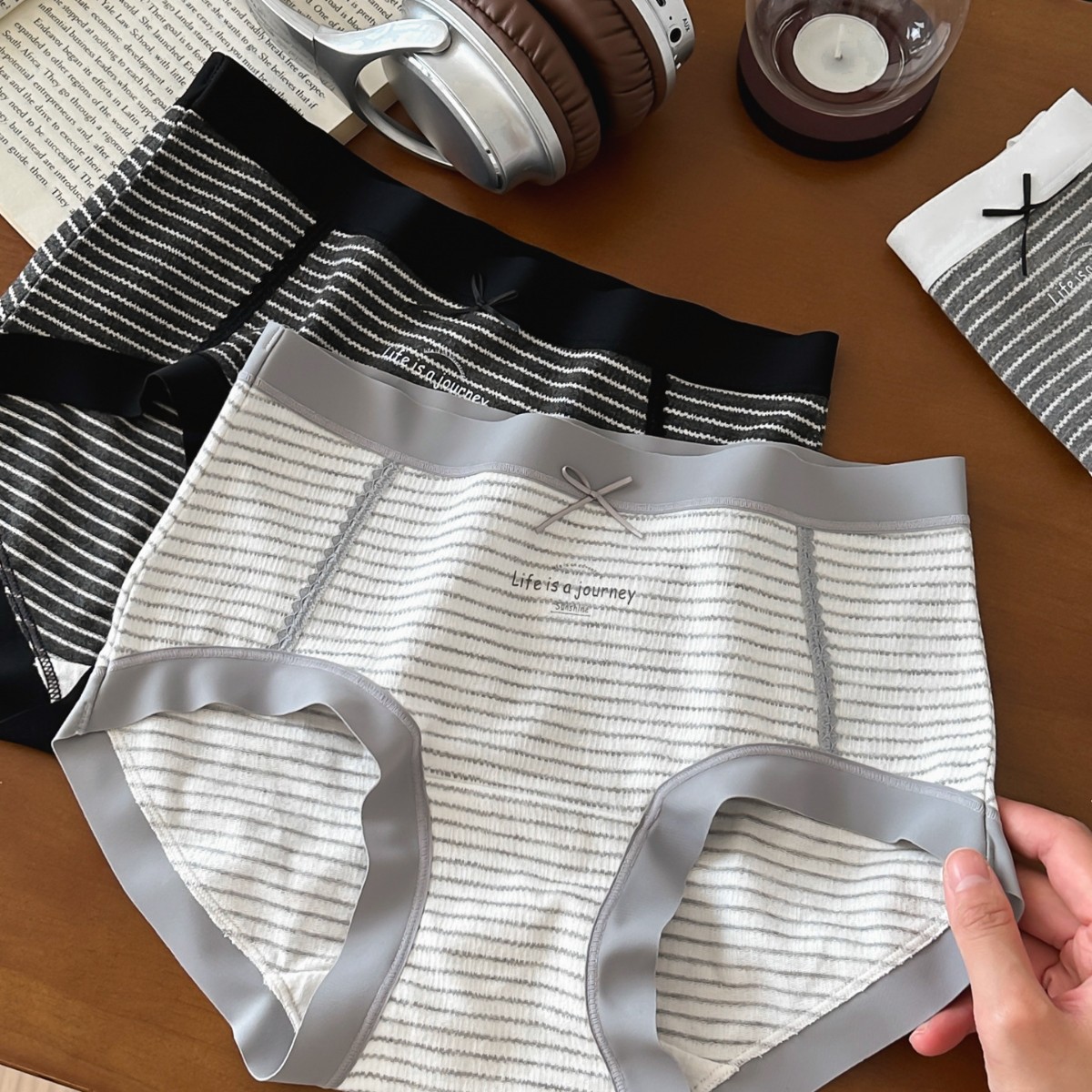 糯糯棉莫格雷系秋冬新品条纹无痕女内裤 质感纯棉加长裆10A2025款