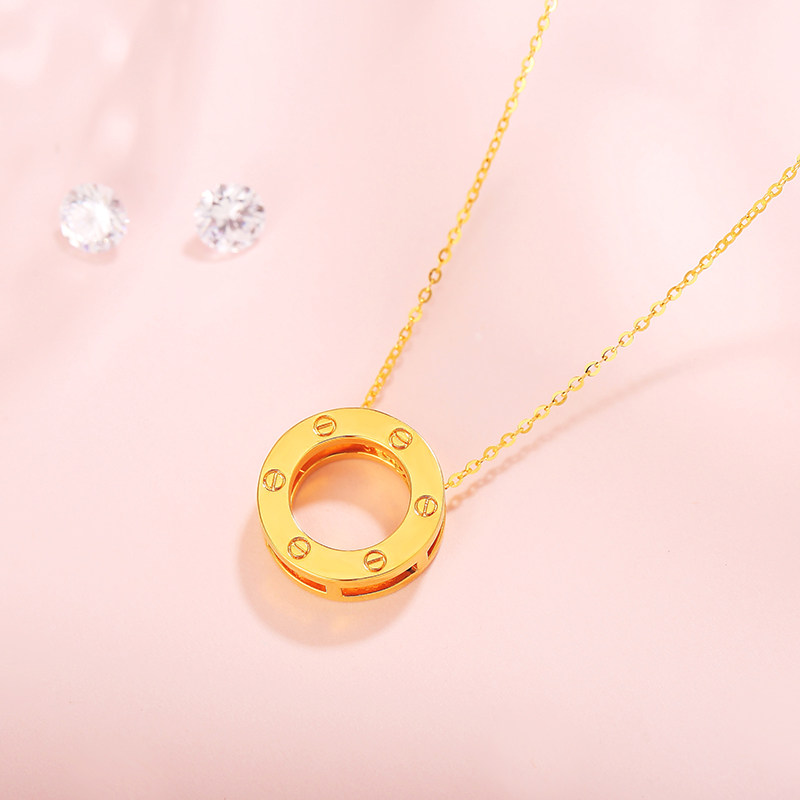 金饼吊坠纯金大圆饼18k黄金项链彩金吊坠单坠女高级设计感锁骨链