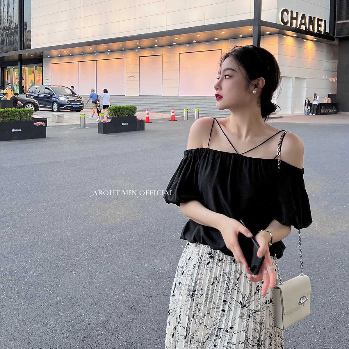 【about min 】weekday 星期五套装 小设计吊带/印花半身裙组