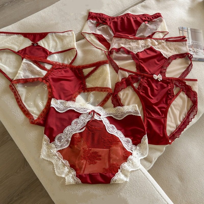 十里桃花‘安可拉红爆款纯欲缎面蕾丝内裤女性感本命年结婚三角裤,女士内衣/男士内衣/家居服,男三角内裤,淘宝优惠券,粉丝福利购,淘宝优惠卷