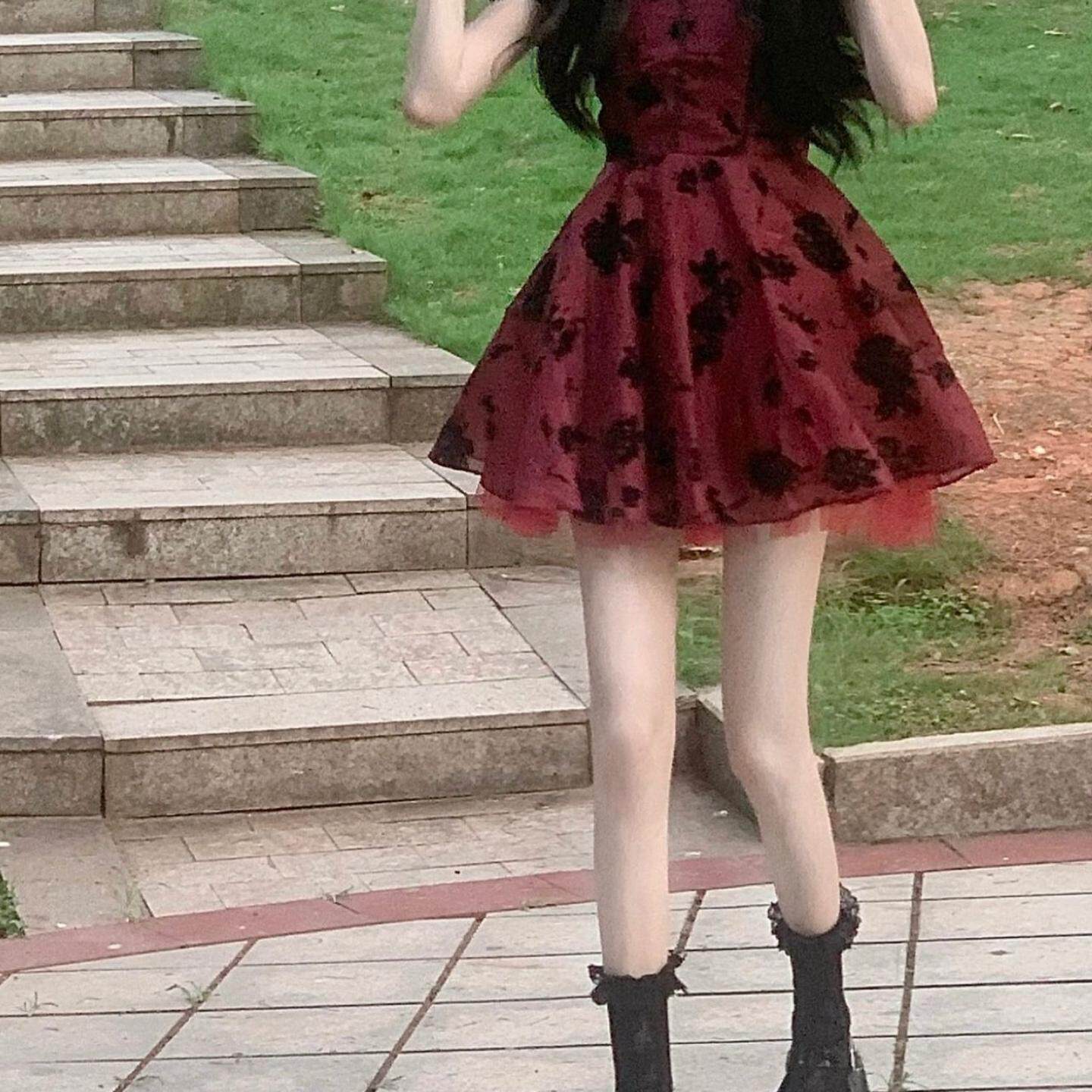法式春日玫瑰连衣裙女生生日收腰
