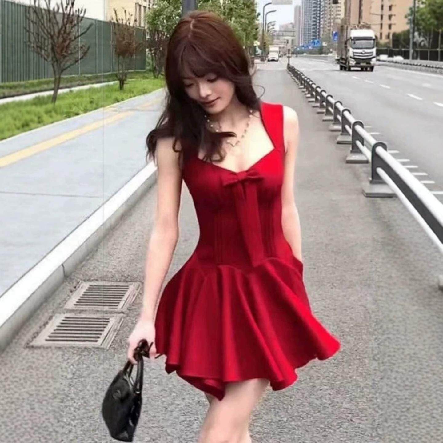 红色公主礼服短款连衣裙夏季新款夏装高级感法式吊带裙子女装