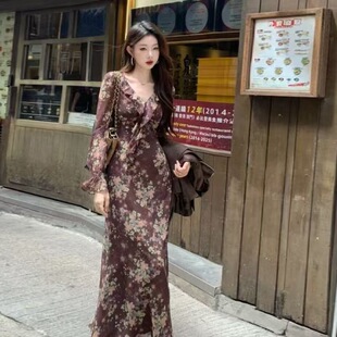 【暮色蔷薇】碎花连衣裙女秋冬港风复古荷叶边气质显瘦长裙