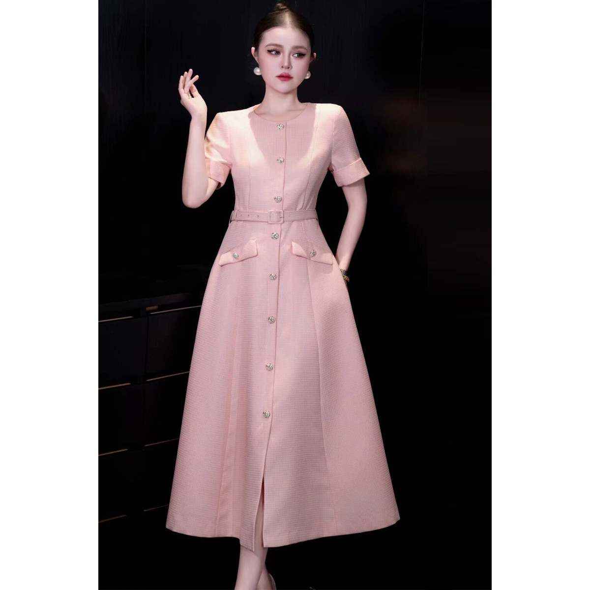 欧货女装2026年春夏季新款高端名媛轻奢法式修身中长款短袖连衣裙,女装/女士精品,连衣裙,淘宝优惠券,粉丝福利购,淘宝优惠卷