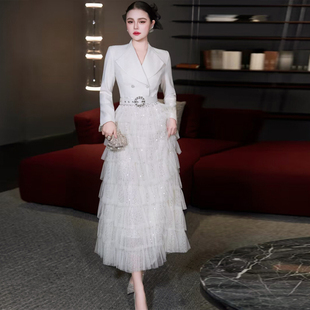 欧货女装2026年春季新款高级感西装外套拼接网纱长裙气质连衣裙潮