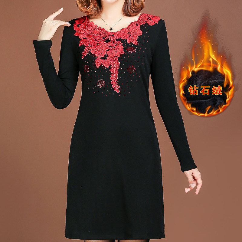 妈妈装中长款打底裙冬装加绒加厚打底衫洋气长袖中老年女连衣裙秋