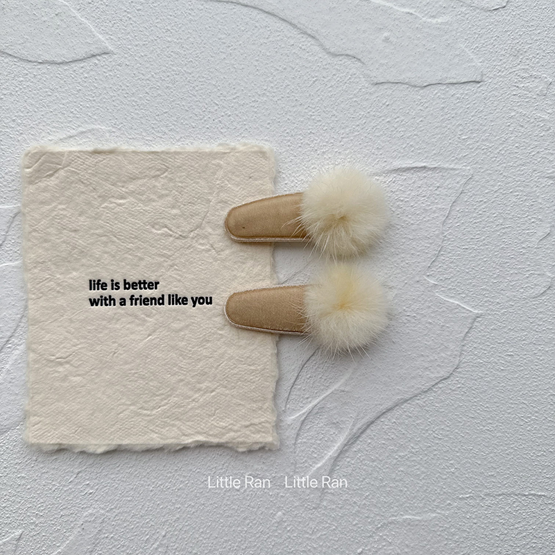 新款碎发秋冬侧边夹子可爱少女