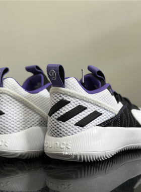 AdidasDAME CERTIFIED阿迪达斯利拉德简版男运动实战篮球鞋ID1810