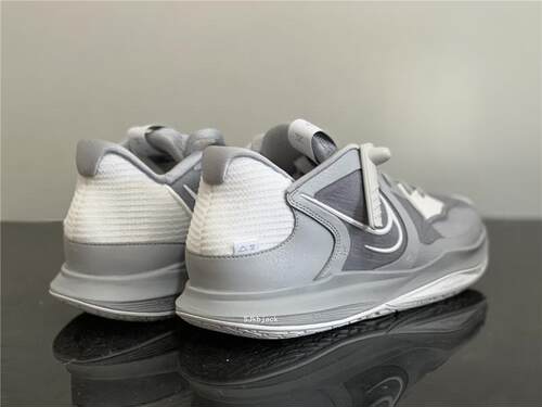NikeKyrieLow5舒适实战篮球鞋