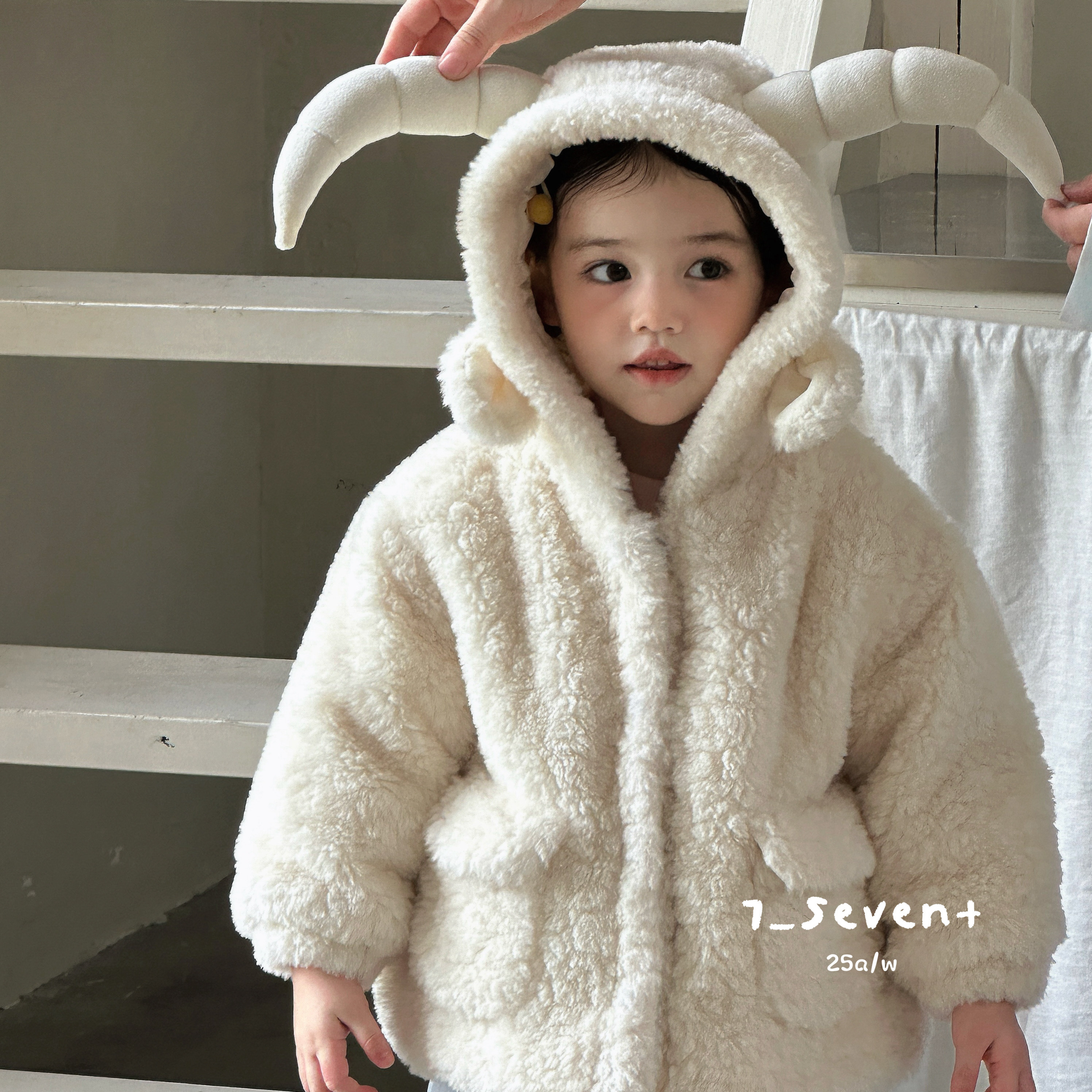 7seven 爆款羊角棉服毛毛衣外套 米色 粉色 女宝冬天厚外套