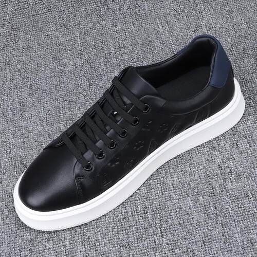 真皮男鞋2026春季新款白底休闲鞋一脚蹬时尚压花牛皮透气软底板鞋