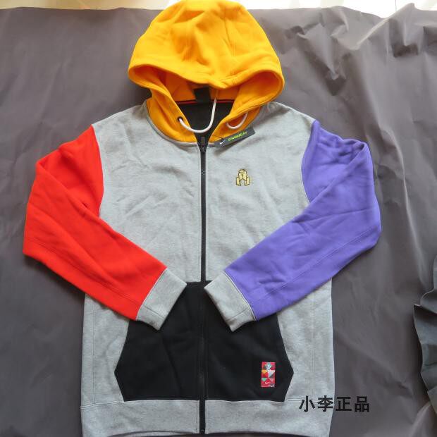 欧文乙亥猪年运动加绒外套