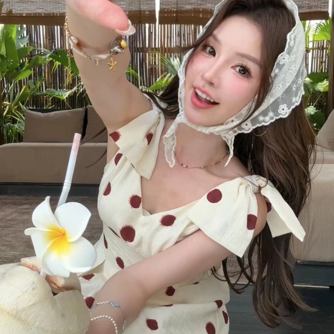 韩版ulzzang夏季新款法式气质时尚V领系带收腰显瘦波点吊带连衣裙