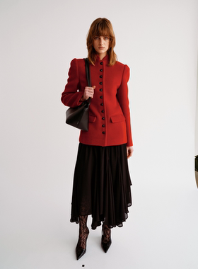 PREEKEND 羊毛羊绒混纺红色复古摩登修身正肩立领真皮扣短大衣