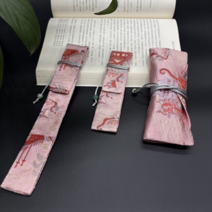 君颜家国风桑蚕丝赛龙舟布料布包手工梳子香炉线香盒收纳袋礼品袋