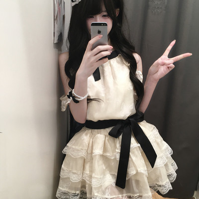 兜里没糖了 双生蝶恋  公主风蝴蝶植绒绣花蕾丝甜美露肩连衣裙