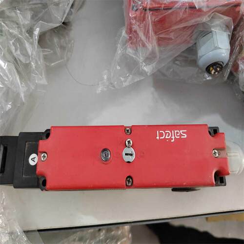 CLS-M1AD 24VDC/AC 韩国SAFECT安全门开关 现货正品 CLS-M1AD