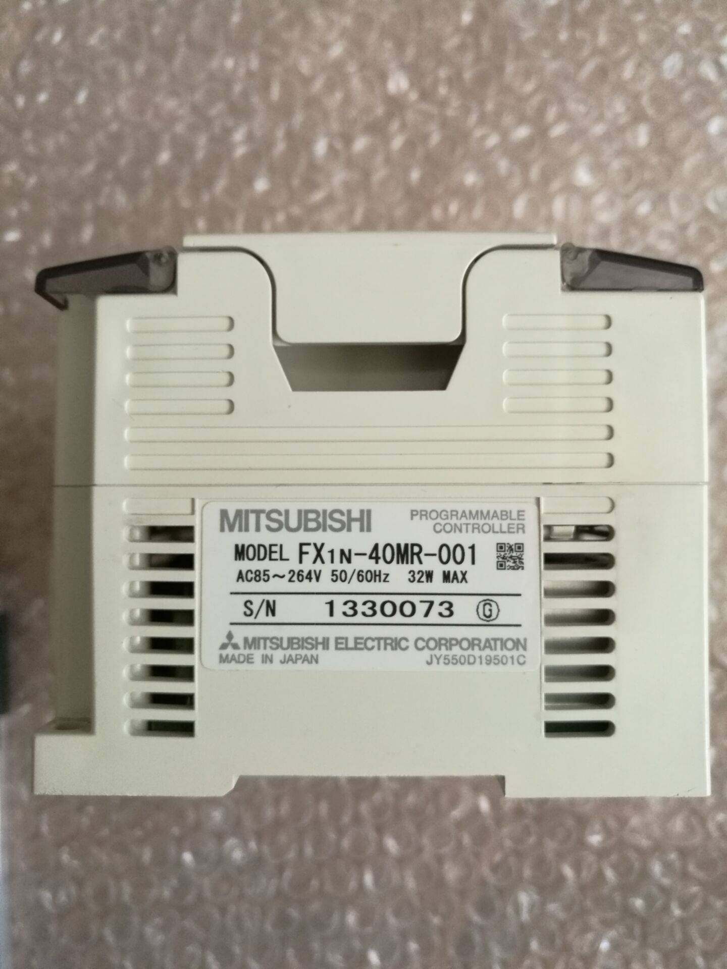 三菱plc可编程控制器fx1n-40mt-001 fx1n-40mr-001 九成新实物